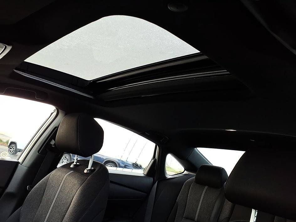 Used 2023 Honda Accord Sport image 18