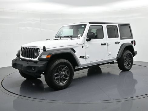 Used 2025 Jeep Wrangler Unlimited Sport AWD/4WD image 1