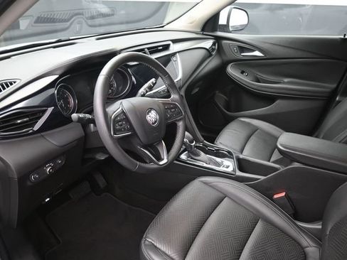 Used 2022 Buick Encore GX Essence image 19