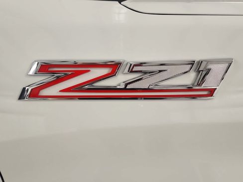 Used 2025 Chevrolet Silverado 1500 RST AWD/4WD image 21