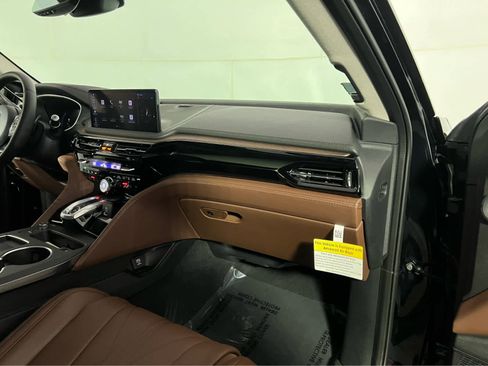Used 2025 Acura MDX SH-AWD w/ Advance Package image 32