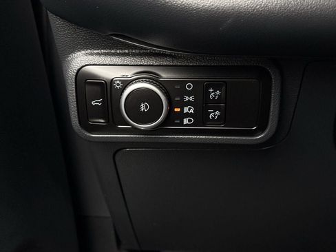 Certified 2025 Ford Explorer ST-Line w/ Premium Package RWD image 25