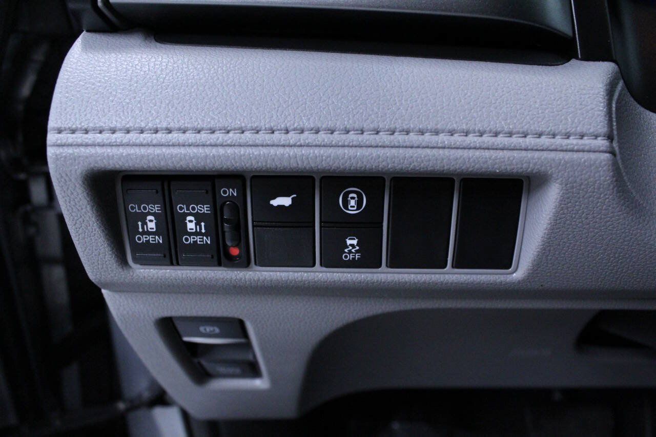 Used 2021 Honda Odyssey EX-L image 18