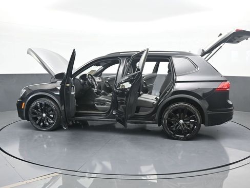 Used 2021 Volkswagen Tiguan SE R-Line image 74