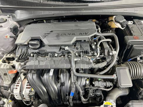 Used 2023 Hyundai Elantra SEL FWD image 27