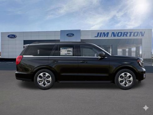 New 2027 Ford Expedition Active RWD image 7