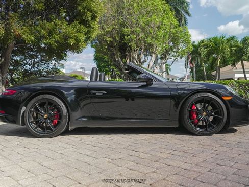 Used 2017 Porsche 911 Carrera S image 9