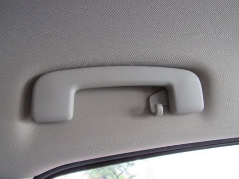 Used 2023 Nissan Ariya FWD image 29