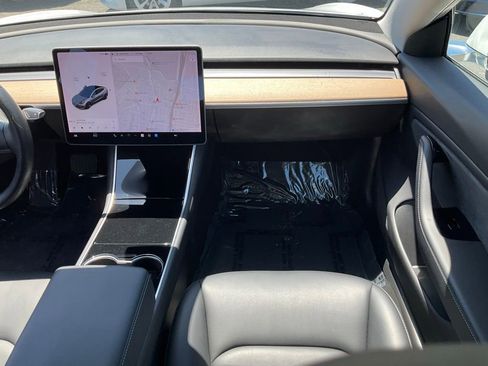 Used 2019 Tesla Model 3 Mid Range RWD image 51