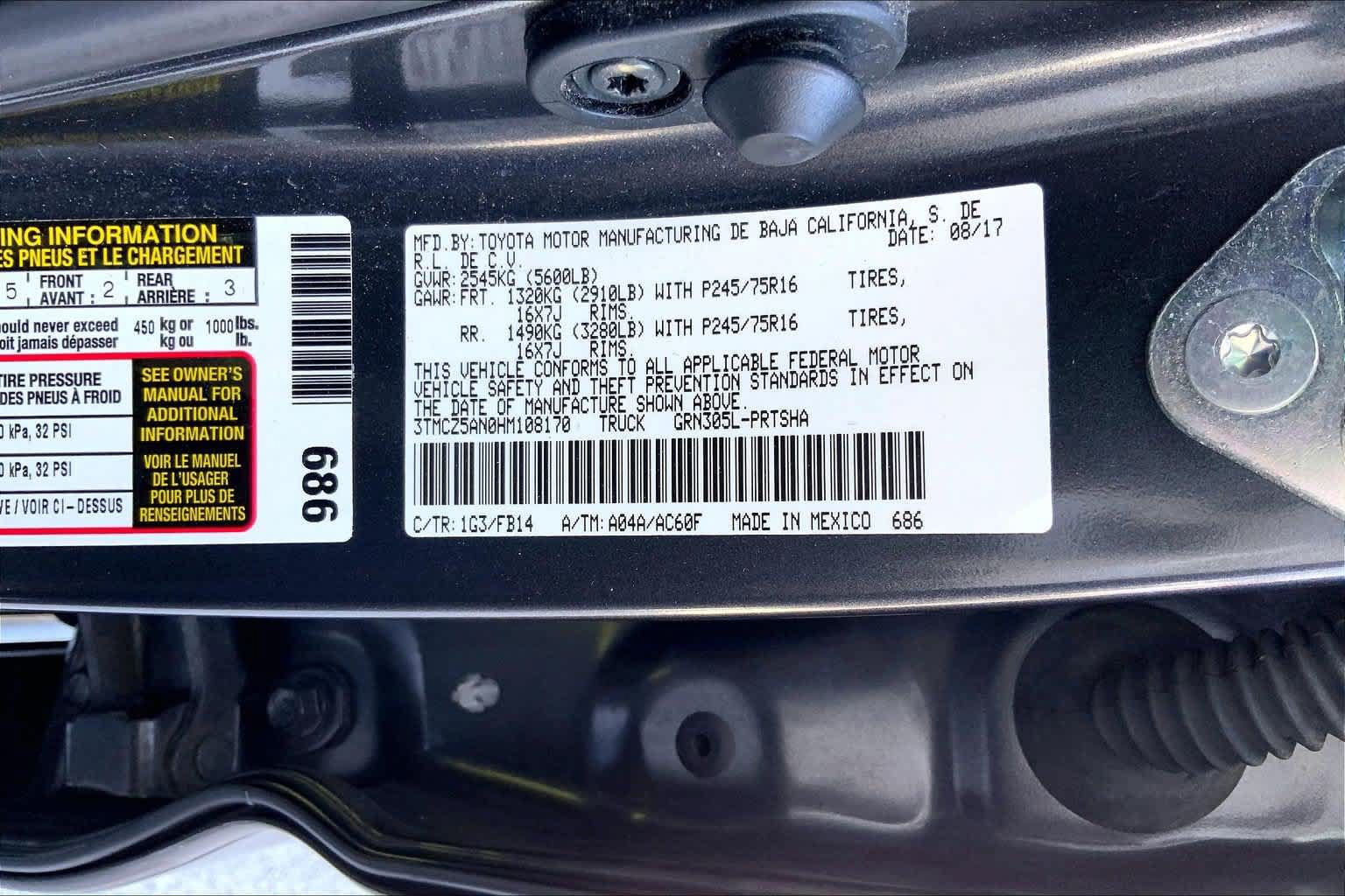 Used 2017 Toyota Tacoma SR w/ Tow Package AWD/4WD image 20