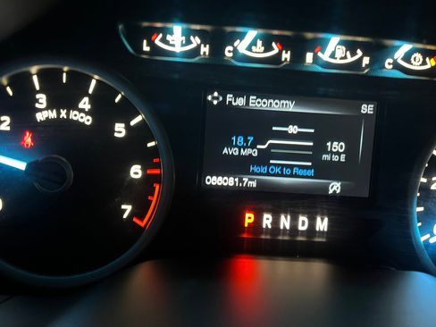 Used 2018 Ford F150 XLT w/ Equipment Group 302A Luxury image 21