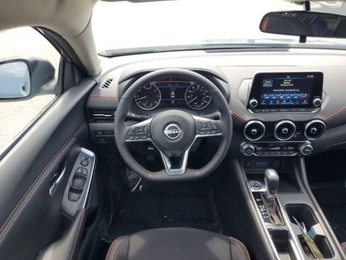New 2025 Nissan Sentra SR w/ Trunk Package image 22