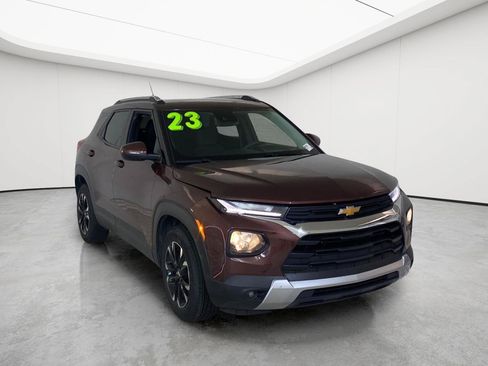 Used 2023 Chevrolet TrailBlazer LT w/ Convenience Package FWD image 1