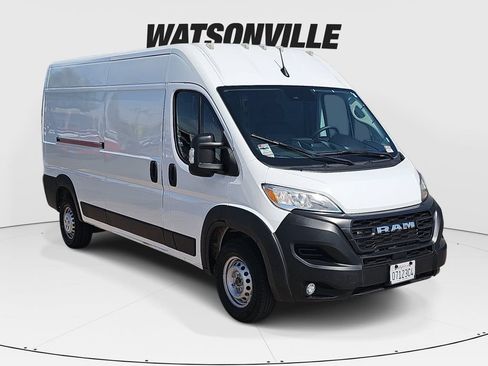 Used 2025 RAM ProMaster 2500 w/ Convenience Group FWD image 1