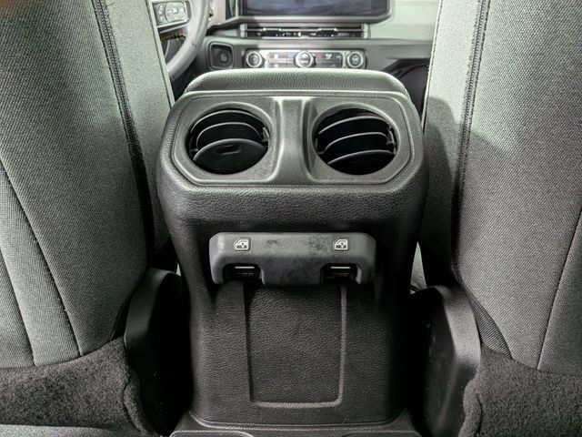 Used 2024 Jeep Wrangler Unlimited Sport AWD/4WD image 25