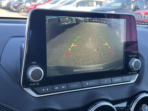 Used 2023 Nissan Sentra SV image 28