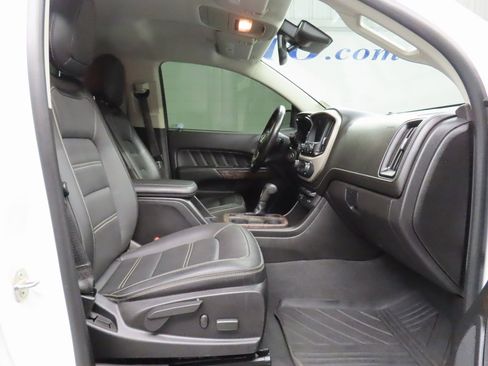 Used 2021 GMC Canyon Denali image 24