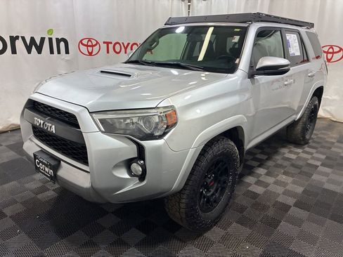 Used 2016 Toyota 4Runner Trail Premium AWD/4WD image 3