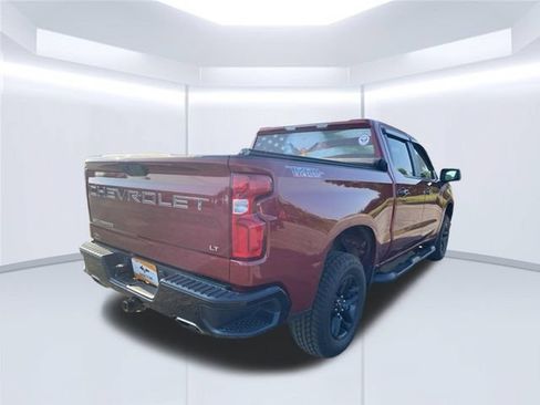 Used 2019 Chevrolet Silverado 1500 LT Trail Boss w/ Convenience Package AWD/4WD image 8