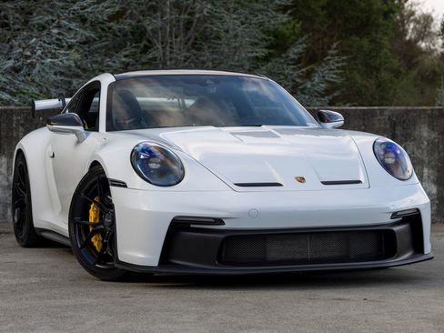 Certified 2022 Porsche 911 GT3 image 6
