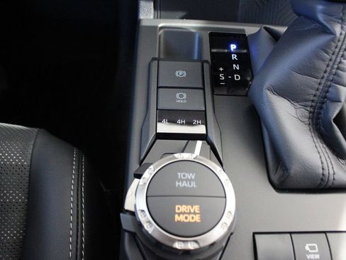 New 2026 Toyota 4Runner TRD Sport Premium AWD/4WD image 40