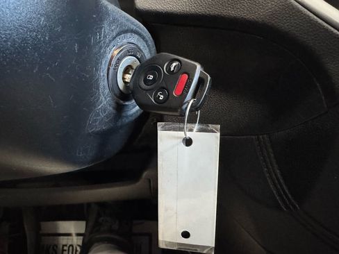 Used 2018 Subaru Crosstrek 2.0i Premium w/ Eyesight System image 34