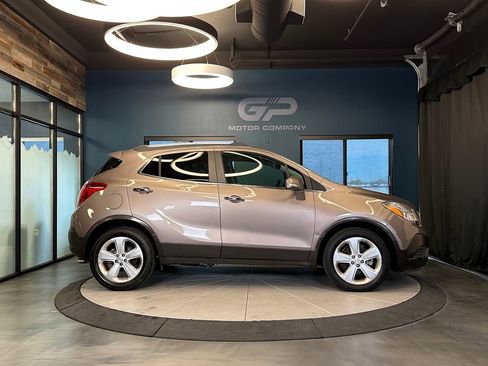 Used 2015 Buick Encore FWD image 2