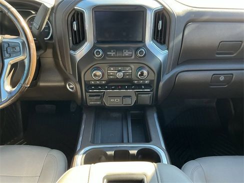 Used 2021 Chevrolet Silverado 1500 LTZ w/ Technology Package image 9