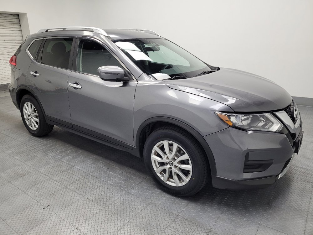 Used 2017 Nissan Rogue SV FWD image 11
