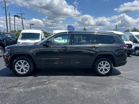Used 2021 Jeep Grand Cherokee L Limited AWD/4WD image 4