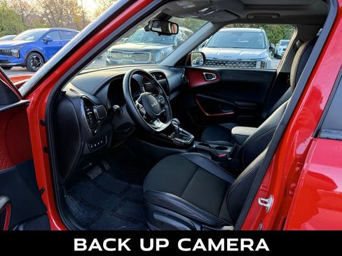 Certified 2024 Kia Soul GT-Line image 8