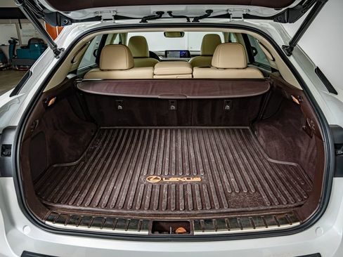 Used 2018 Lexus RX 450h AWD w/ Luxury Package image 38