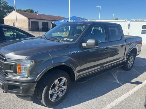 Used 2018 Ford F150 XLT w/ Equipment Group 302A Luxury AWD/4WD image 2
