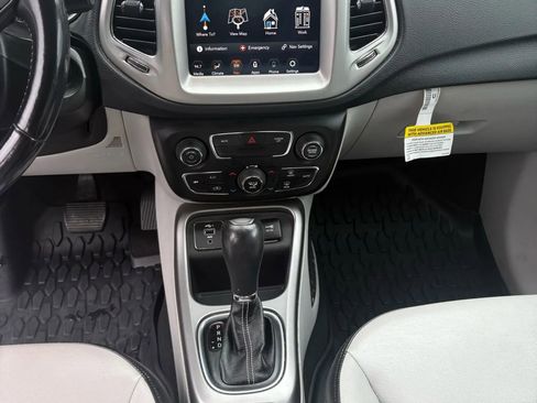 Used 2020 Jeep Compass Latitude w/ Popular Equipment Group image 10