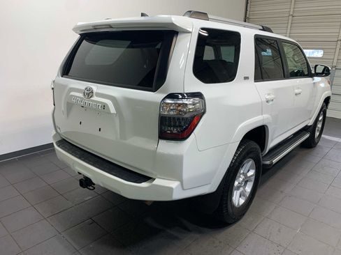 Used 2022 Toyota 4Runner SR5 Premium w/ Moonroof Package image 3