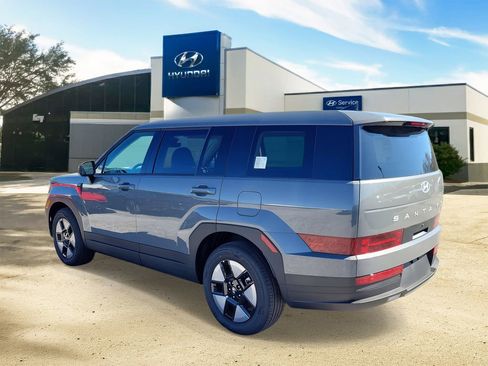 New 2026 Hyundai Santa Fe SE FWD image 3