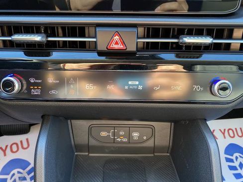 New 2026 Kia Sportage EX image 21