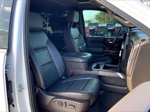 Used 2020 GMC Sierra 3500 Denali w/ Denali Ultimate Package image 8