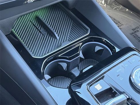 Certified 2025 BMW 530i xDrive w/ Premium Package image 33