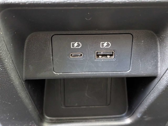 Used 2024 Mitsubishi Outlander SE AWD/4WD image 19