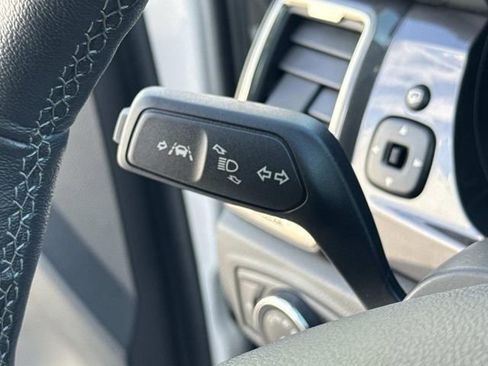 Used 2019 Ford Ranger Lariat w/ Equipment Group 501A Mid image 25