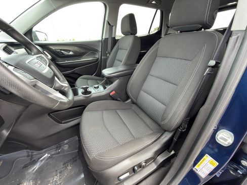 Used 2022 GMC Terrain SLE w/ Driver Convenience Package AWD/4WD image 12