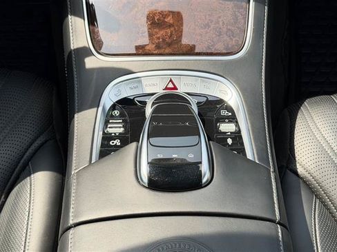 Used 2018 Mercedes-Benz S 63 AMG S 4MATIC Sedan image 37