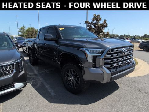Used 2023 Toyota Tundra Platinum AWD/4WD image 3