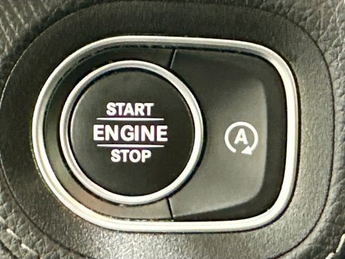 Certified 2022 Mercedes-Benz GLE 580 4MATIC image 16