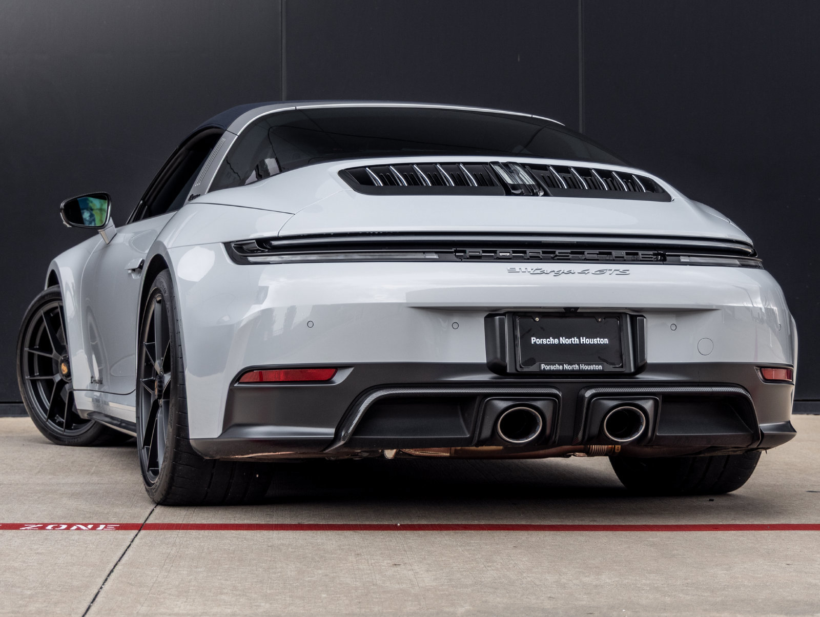 Used 2026 Porsche 911 Targa 4 GTS AWD/4WD image 3