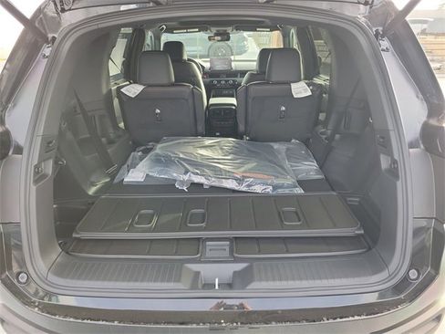 New 2025 Honda Pilot TrailSport image 8