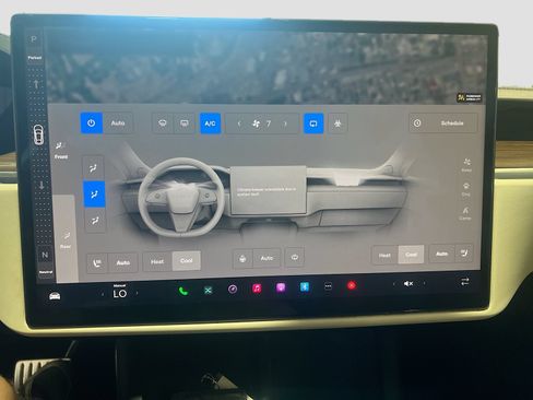 Used 2023 Tesla Model S Standard Range AWD/4WD image 14