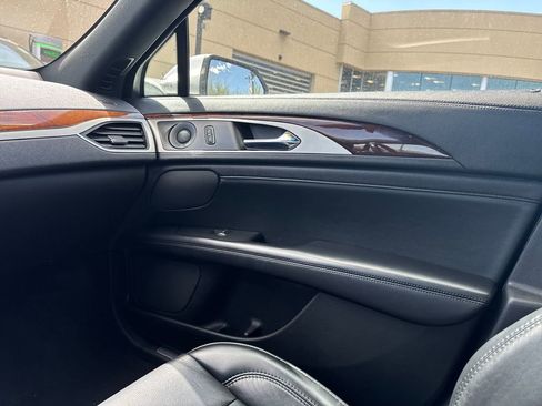 Used 2019 Lincoln MKZ Reserve w/ Reserve Plus Package FWD image 34