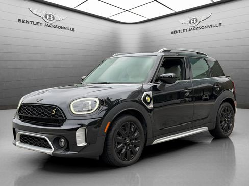 Used 2023 MINI Cooper Countryman SE w/ Storage Package image 7